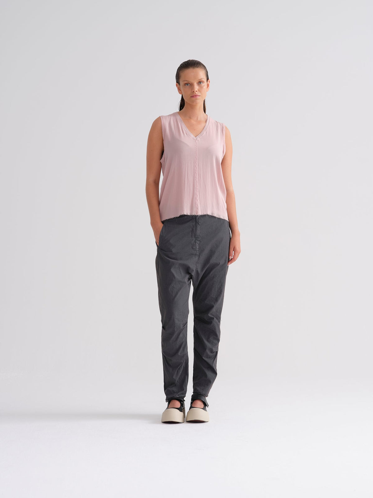 Light Pink Sleeveless V-Neck Simple Basic Tank Top
