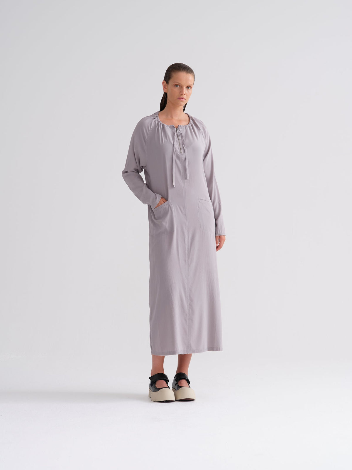 Basic Long - Sleeved Mid - Length Dress