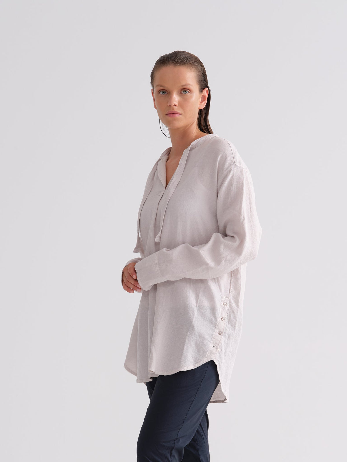 Simple Versatile White Long-Sleeve Shirt