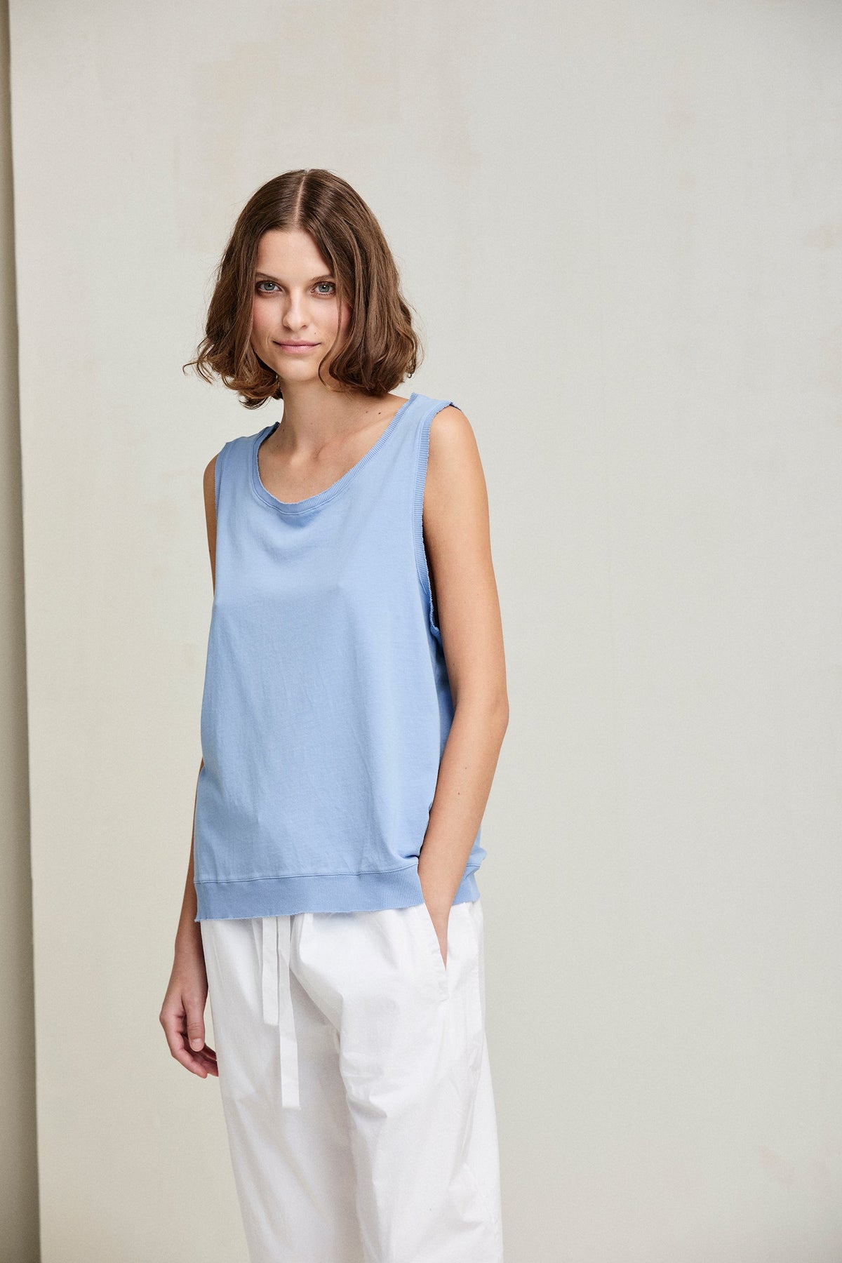 Light Blue Round Neck Sleeveless Knitted Tank Top