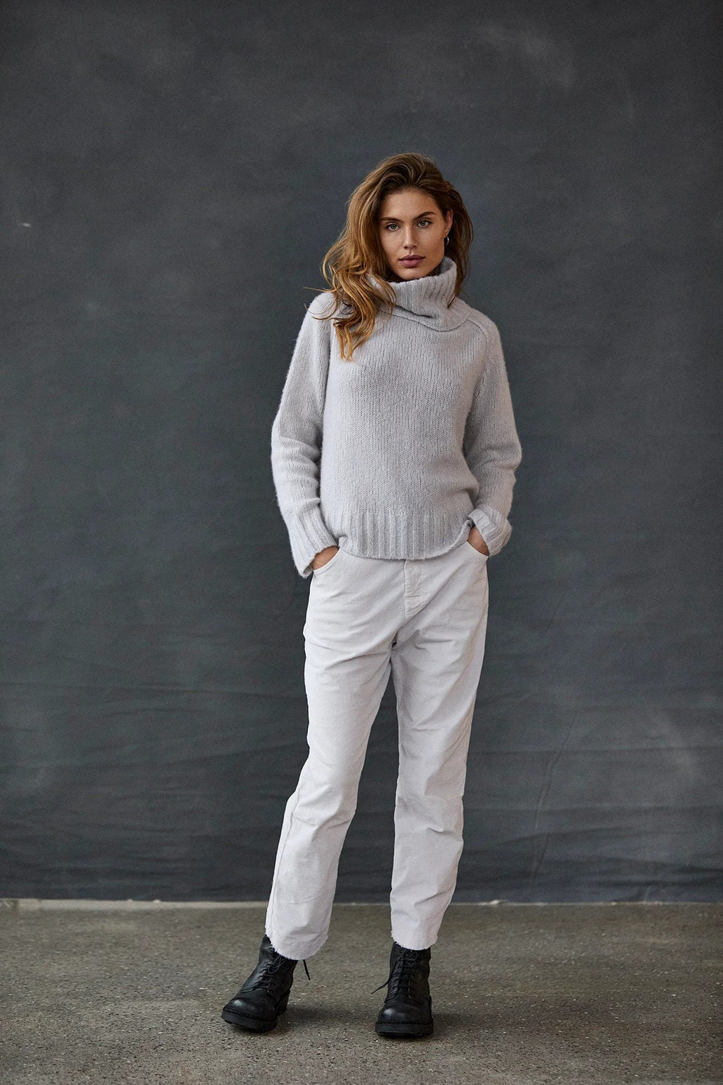 Simple High-neck Pullover Sweater