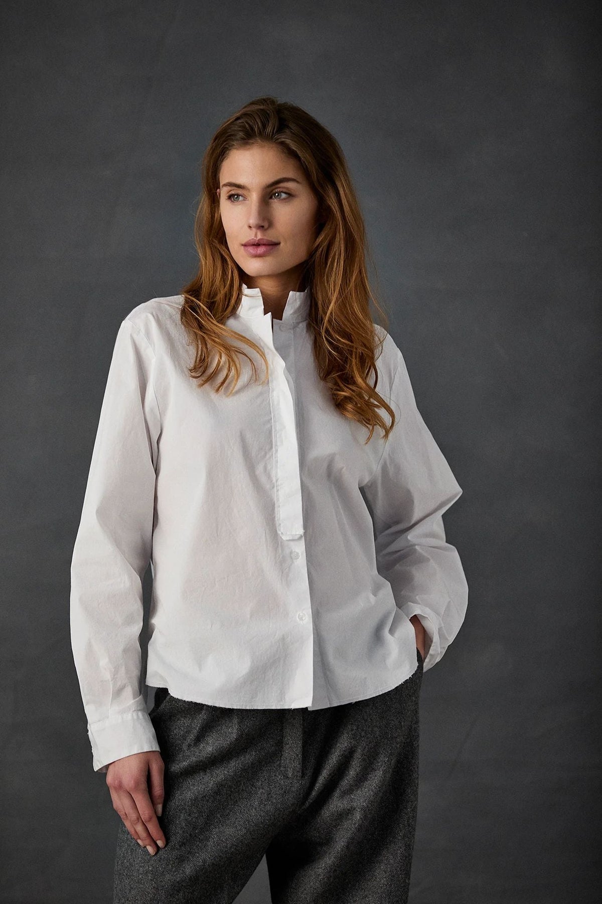 Relaxed Fit White Long - Sleeved Shirt