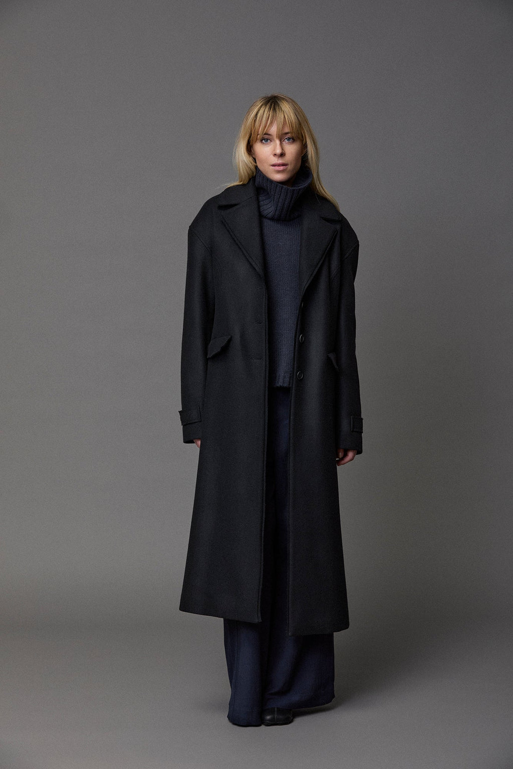 Elegant Black Long Wool Coat