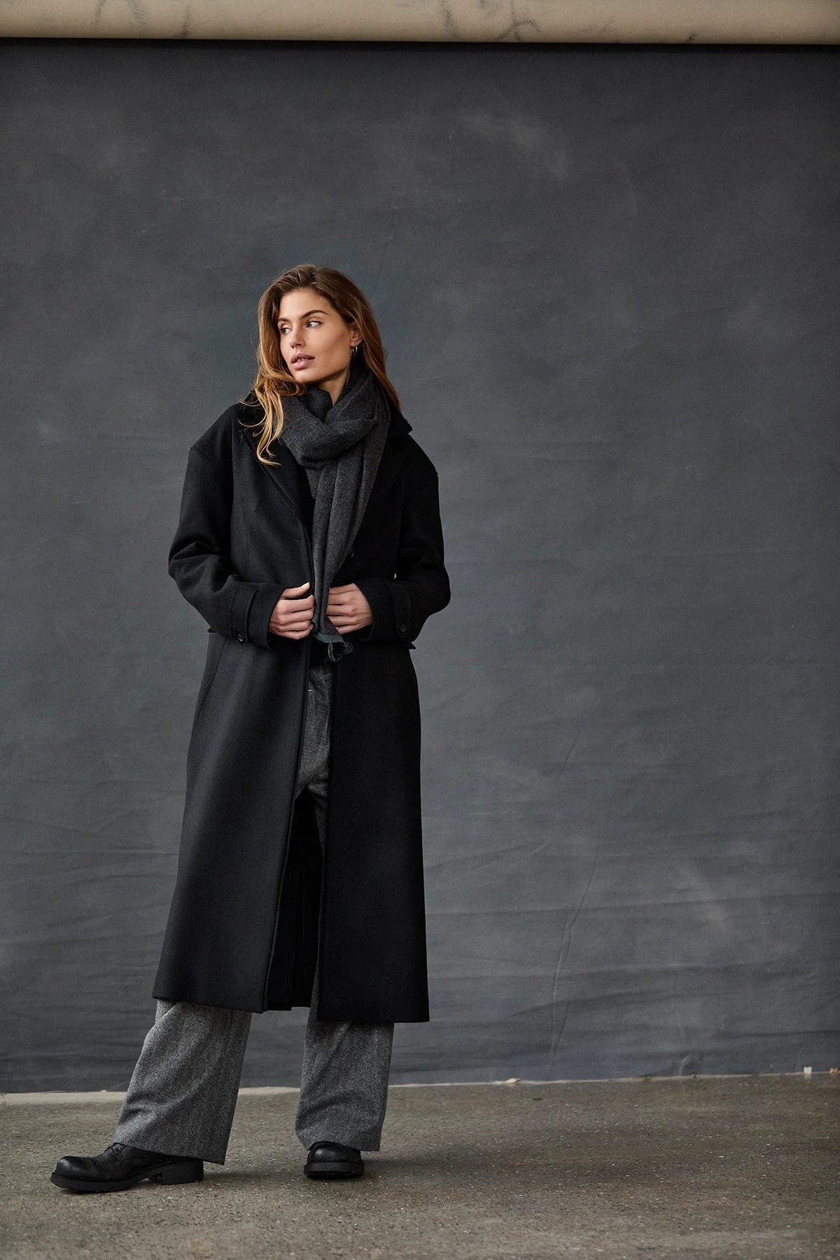 Elegant Black Long Wool Coat