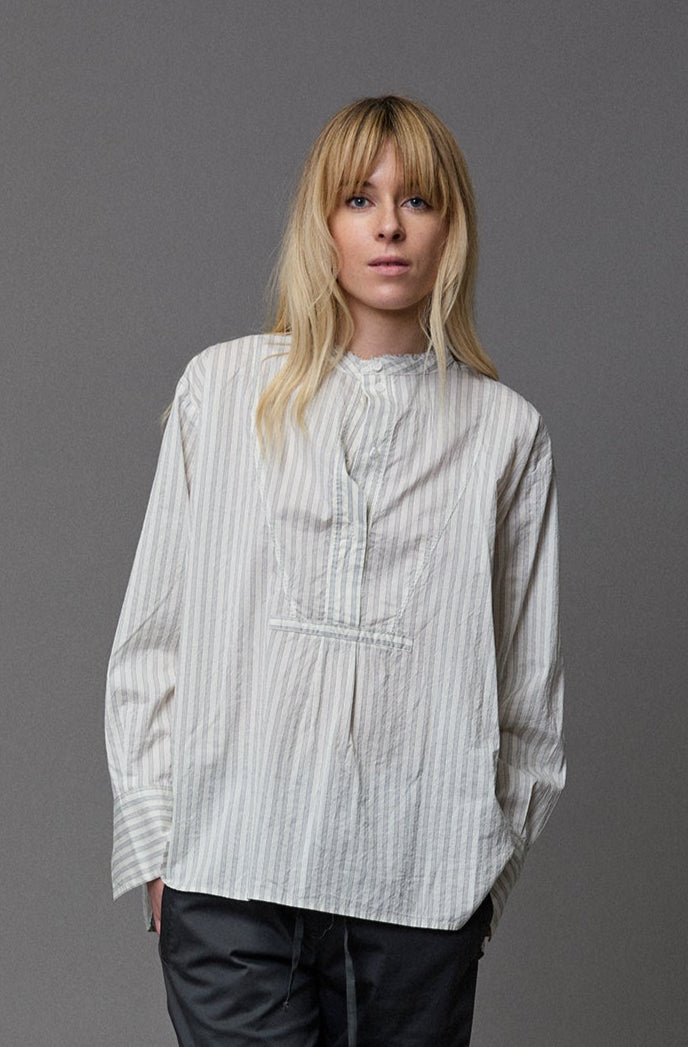 Stylish Striped Regular - Shoulder Shirt