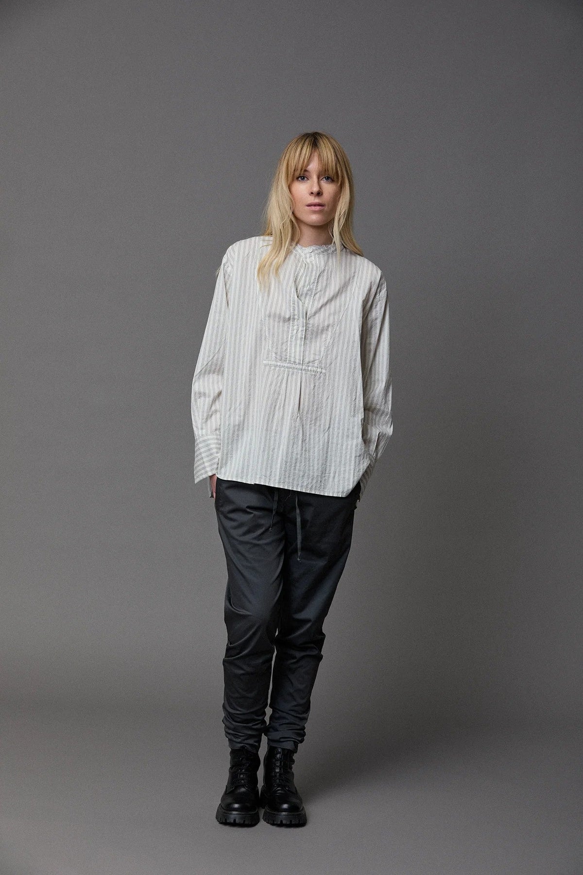 Stylish Striped Regular - Shoulder Shirt