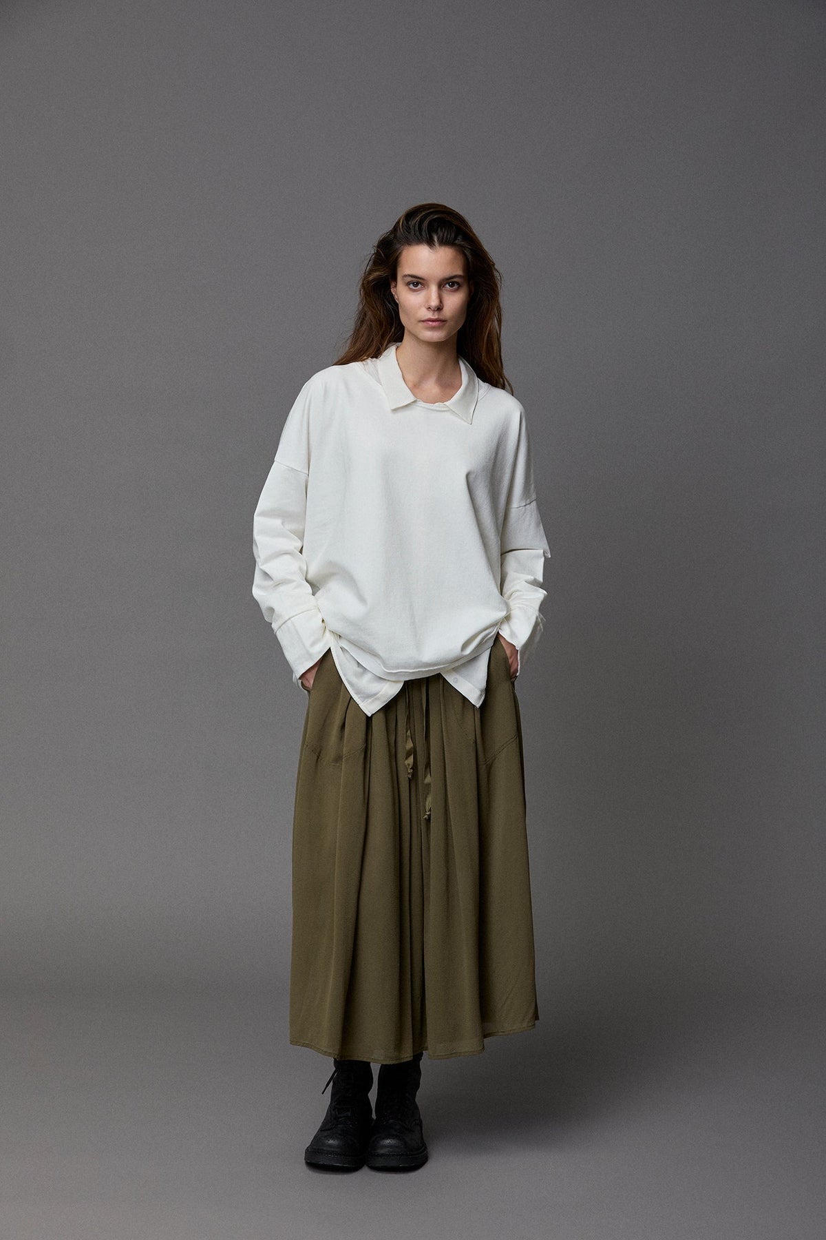 Relaxed Casual White Long-sleeve Top