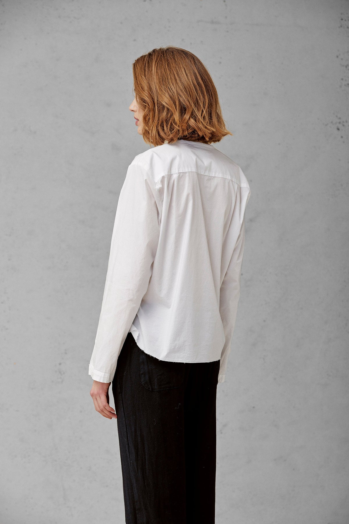 White Simple Style Long Sleeved Buttoned Blouse