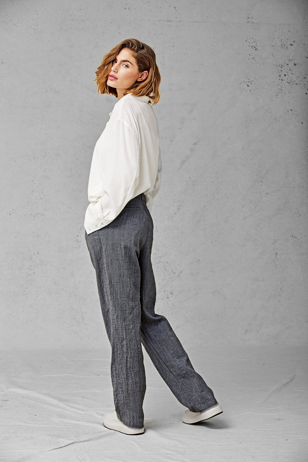 White Minimalist Drapey Long - Sleeved Shirt