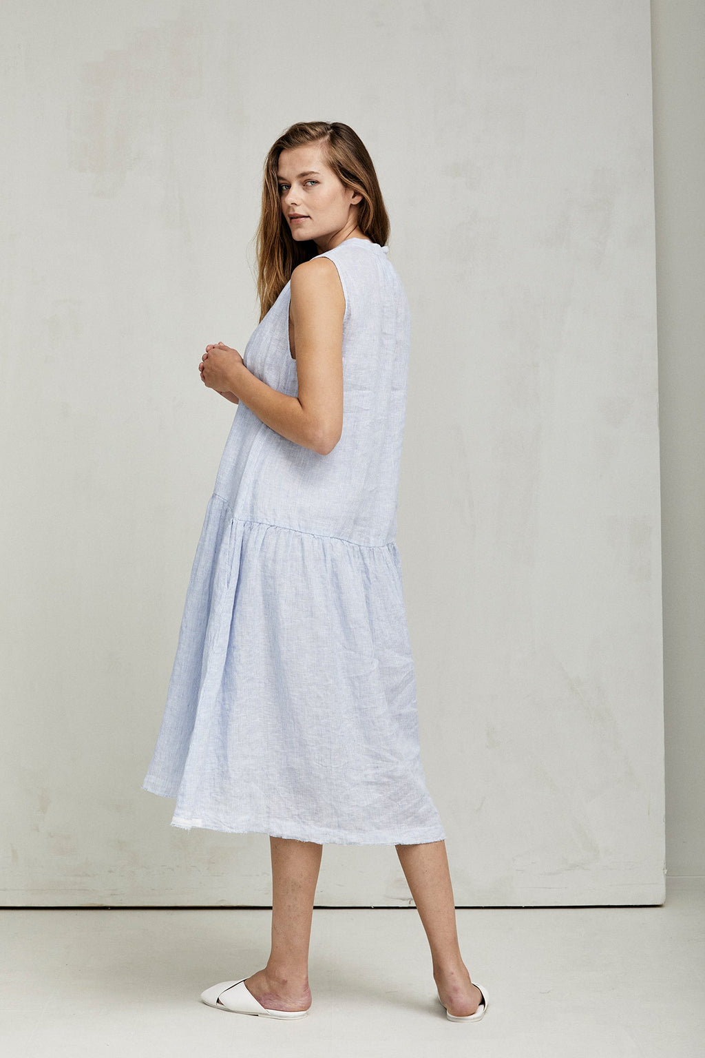 Light Blue Sleeveless Tiered Linen Dress