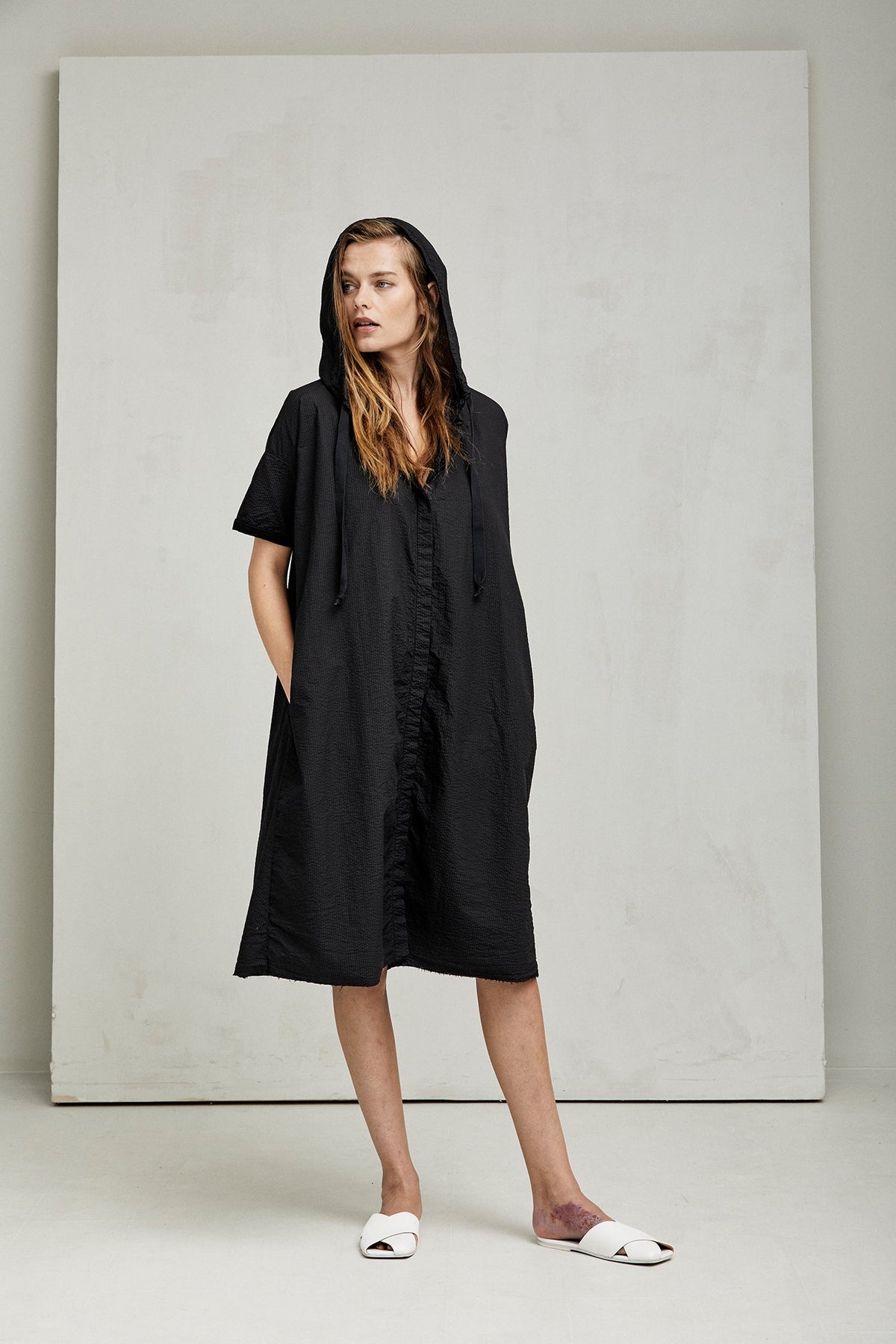 Black Hooded Short - Sleeved Loose Dress