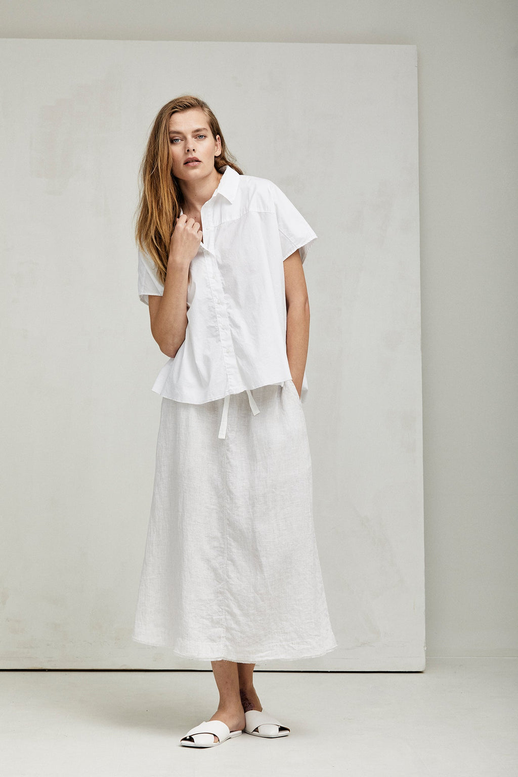 White Short - Sleeved Simple Button - Up Shirt