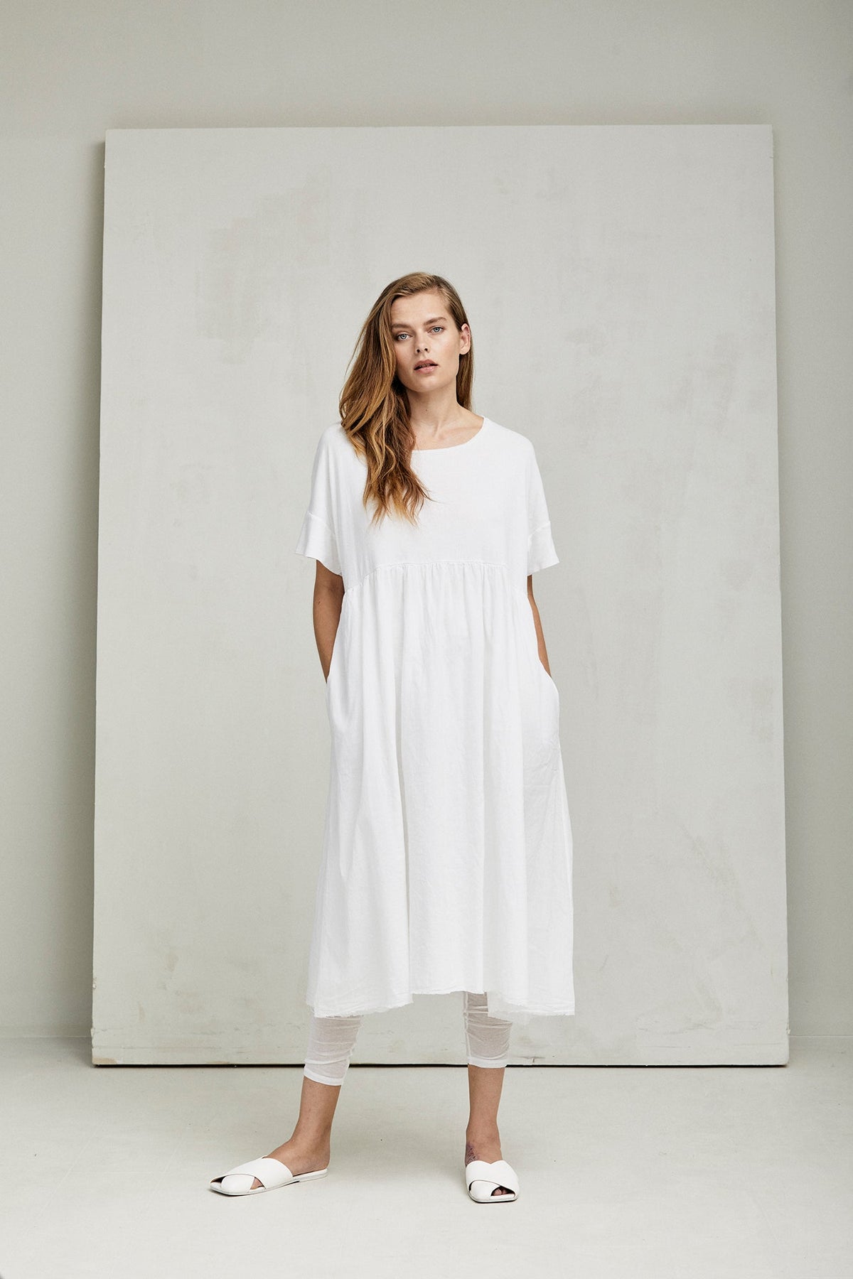 White Short - Sleeved Loose Dress