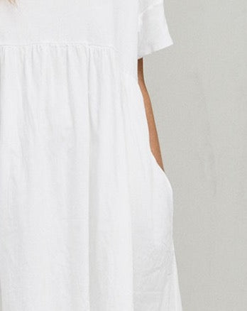 White Short - Sleeved Loose Dress