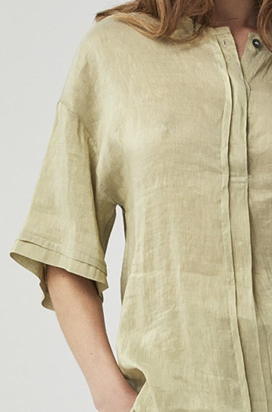 Eco Friendly Linen Short Sleeved Button Up Shirt