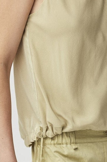 Casual Sleeveless Ruffled Design Slim Tank Top