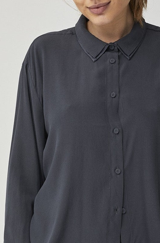 Casual Loose-Fit Long-Sleeve Shirt
