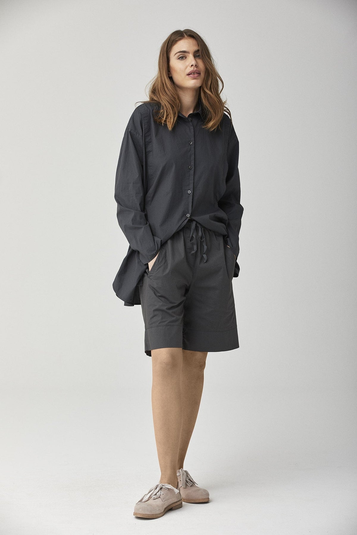 Simple Drawstring Design Casual Shorts