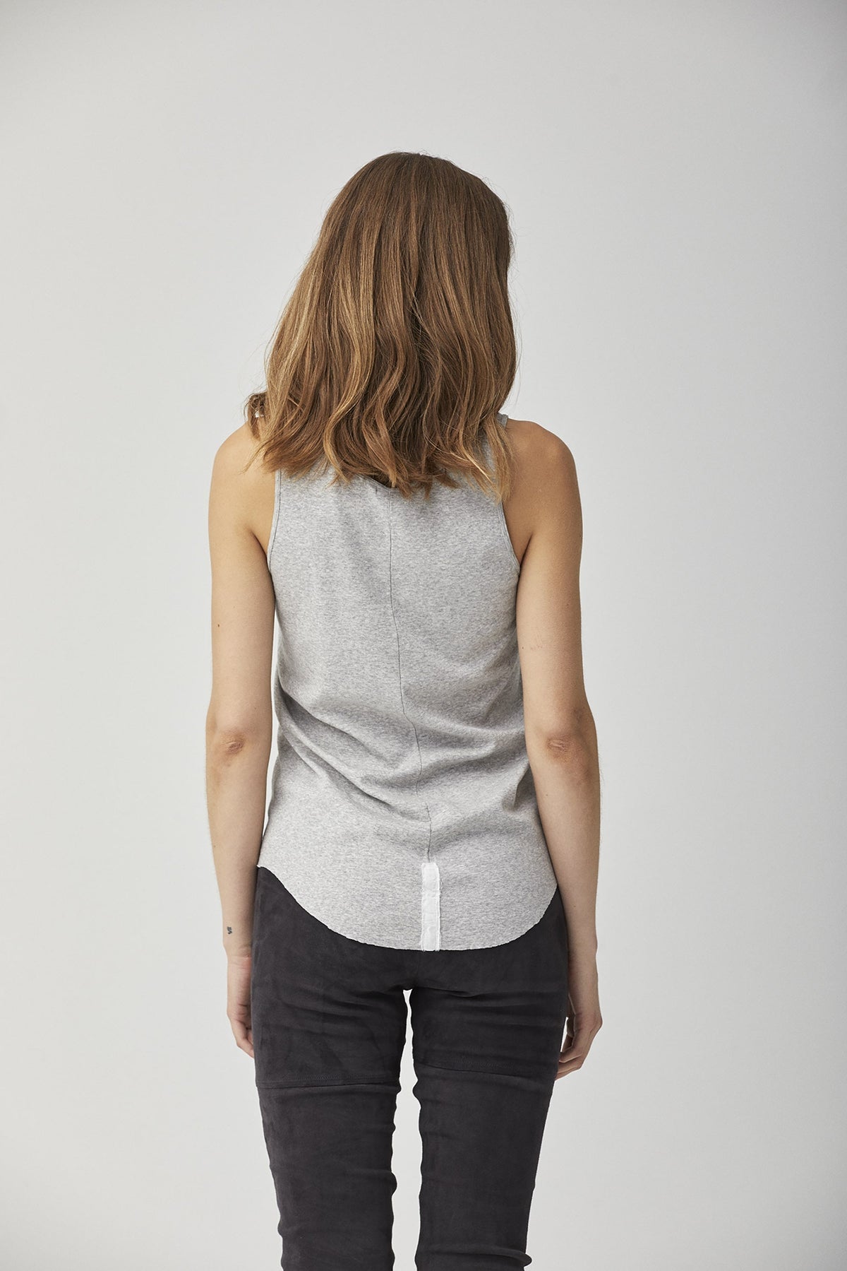 Casual & Versatile Sleeveless Tank Top