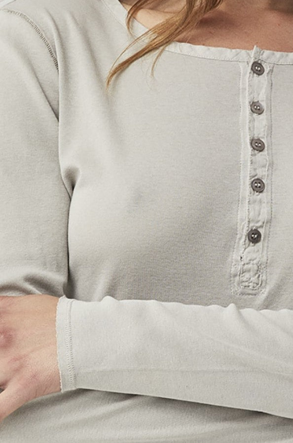 White Long - Sleeved Square - Neck Buttoned Women's Top