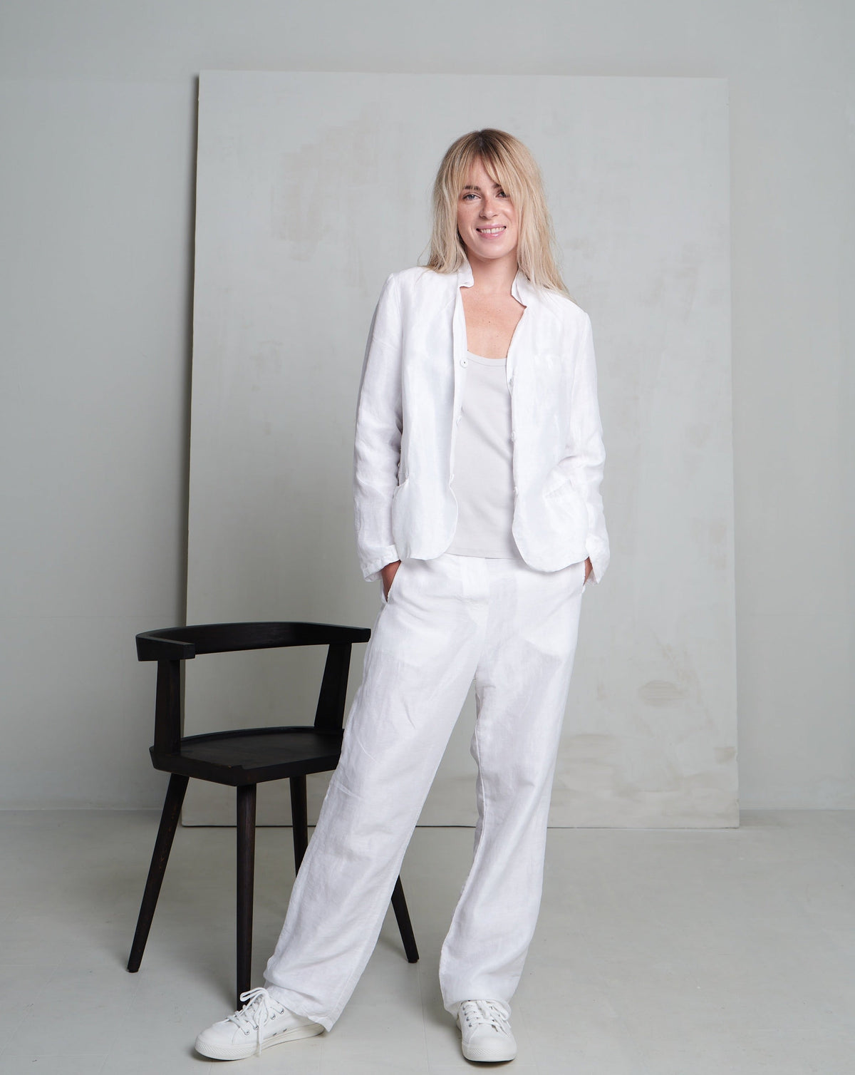 White Loose-Fit No-Button Silk Sun-Protective Little Suit Jacket