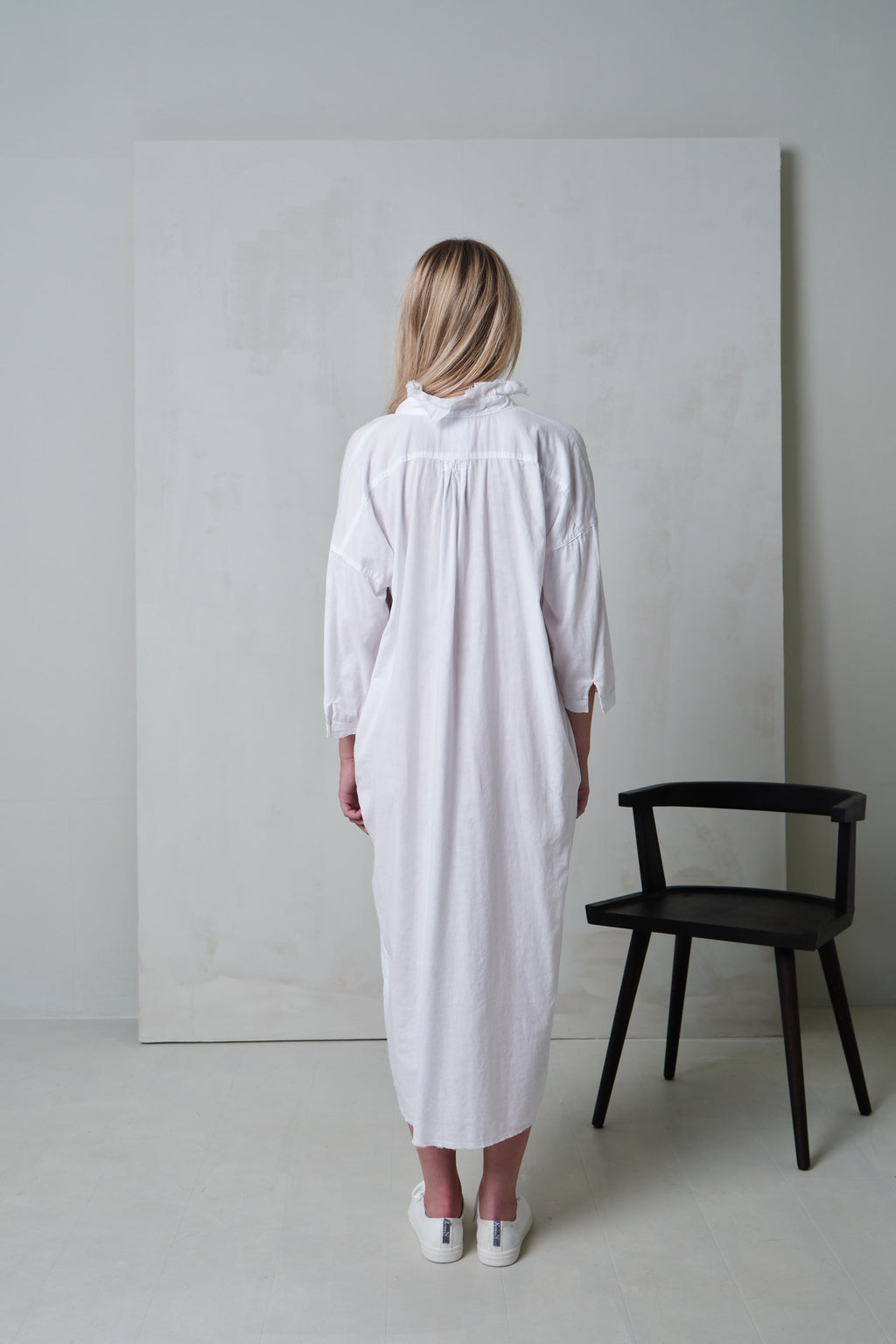 White Ruffled Collar Mid-Length Shirt Dress