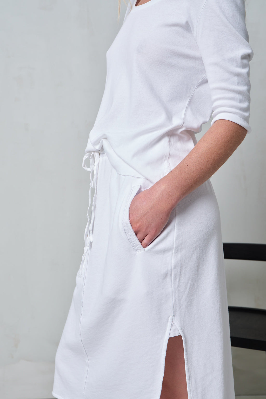 White Side Slit Drawstring Casual Skirt