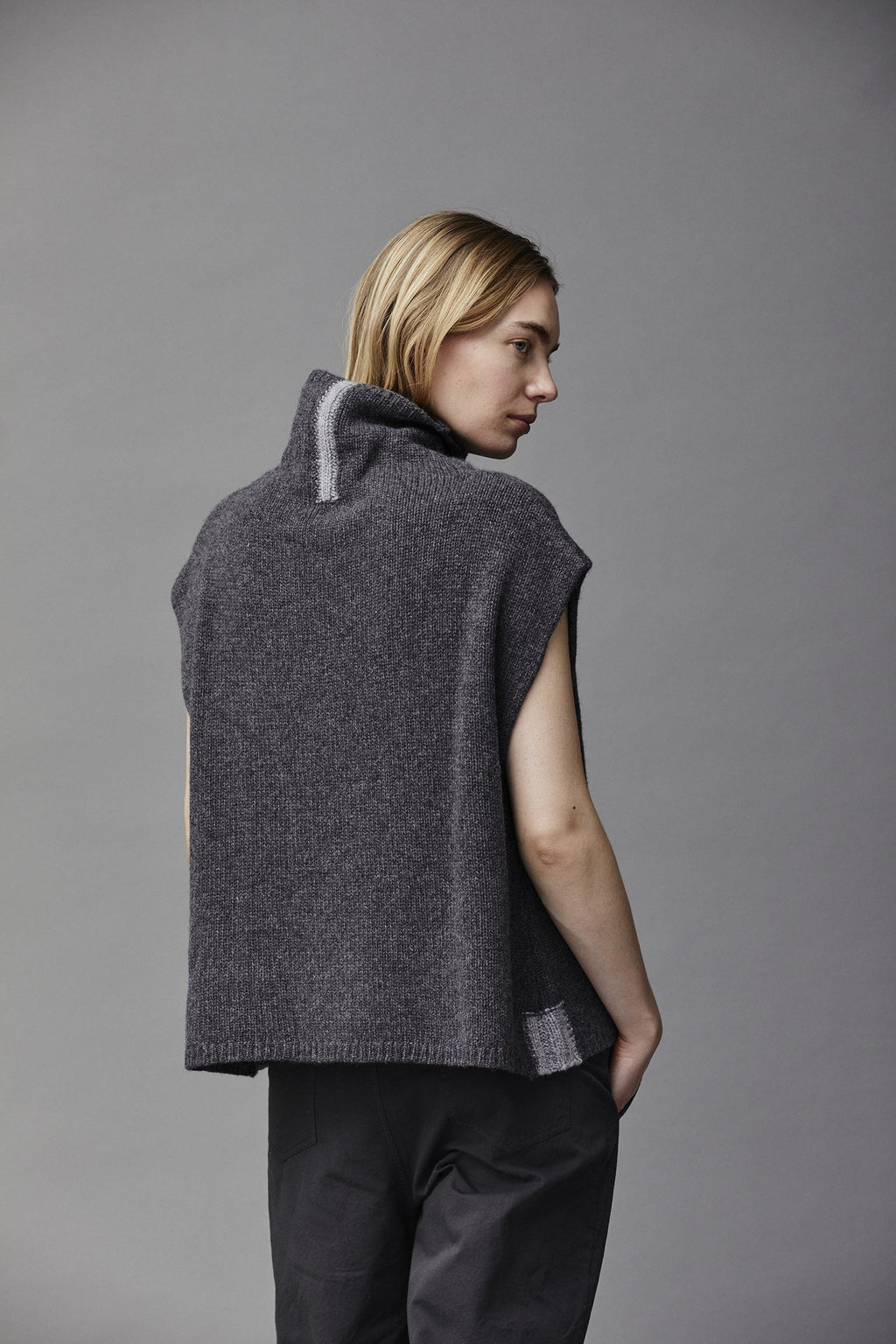 V-neck Sleeveless Cable Knit Vest