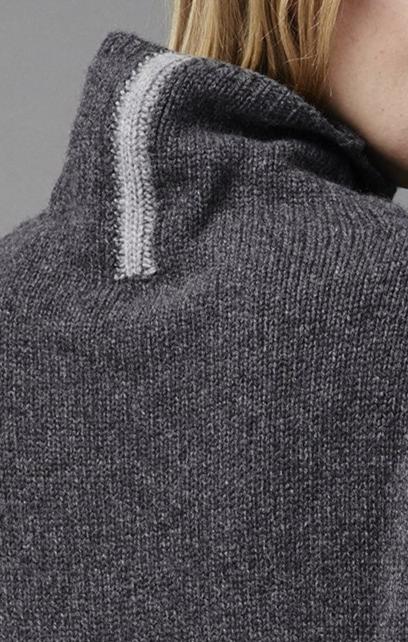 V-neck Sleeveless Cable Knit Vest