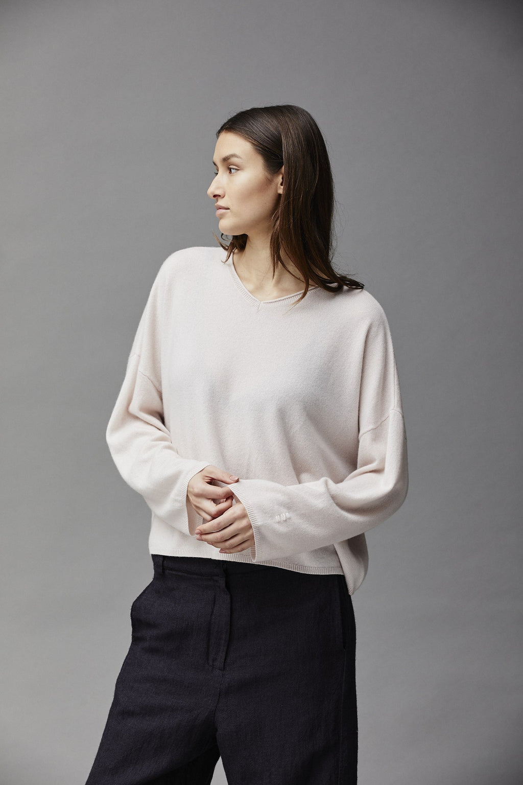 White V-neck Batwing Sleeve Knitted Sweater