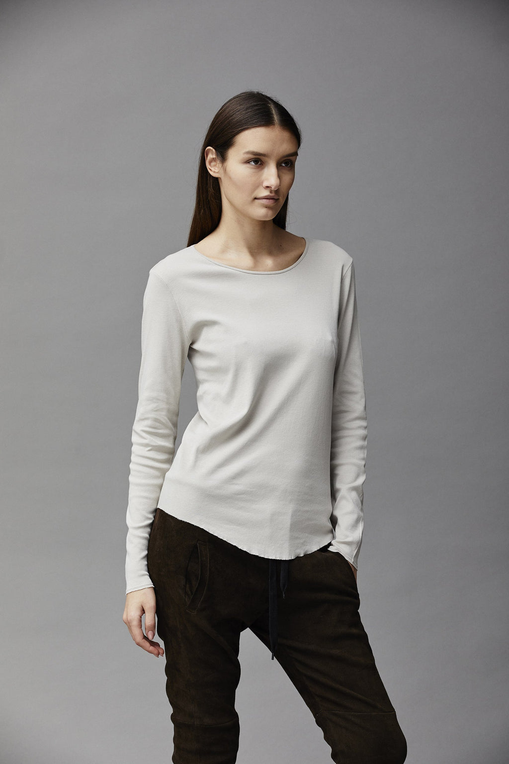 White Simple Round Neck Long Sleeves Basic Layering T-Shirt