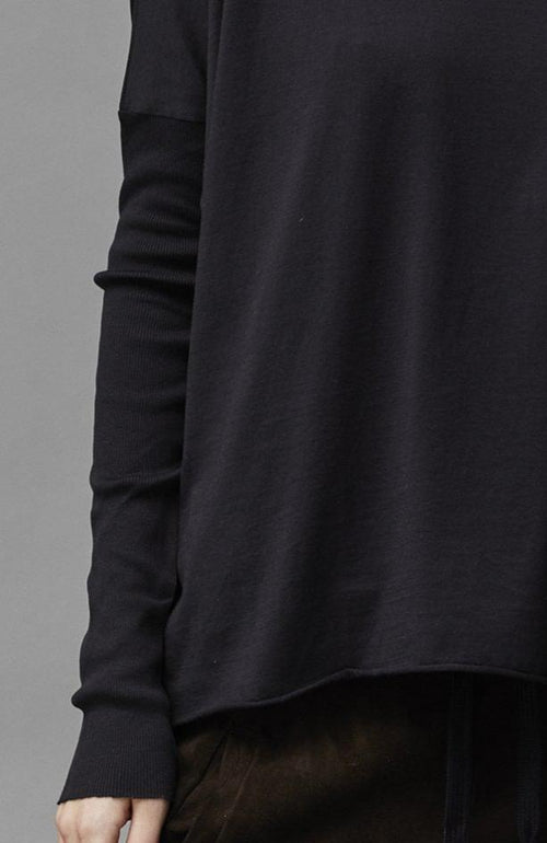 Black Simple Loose-Fit Long-Sleeve Crew-Neck T-Shirt