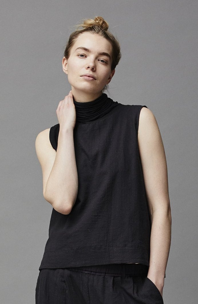 Black Sleeveless High Neck Simple Cotton Tank Top
