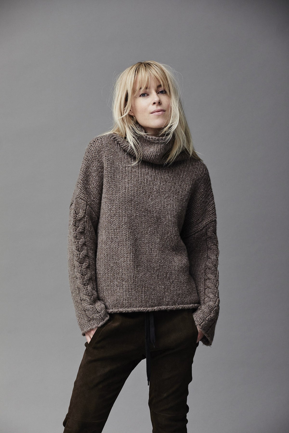 Cable-knit High-neck Sweater
