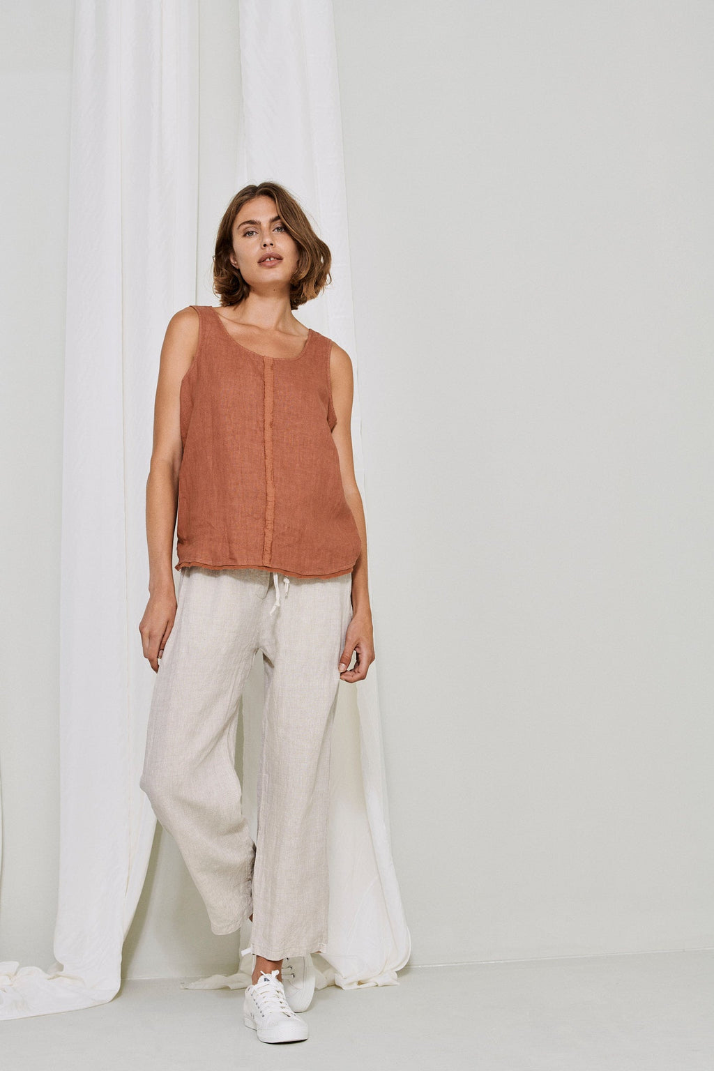Rust - Colored Sleeveless Back - Detail Tank Top