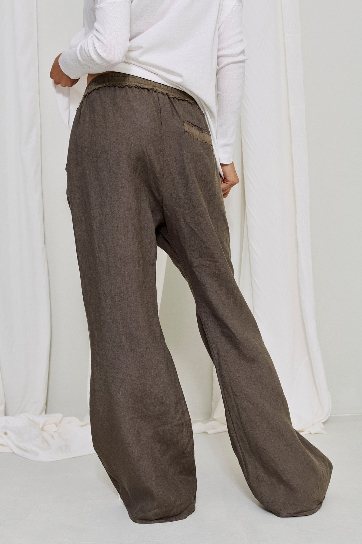 Lightweight Breathable Wide-Leg Pants