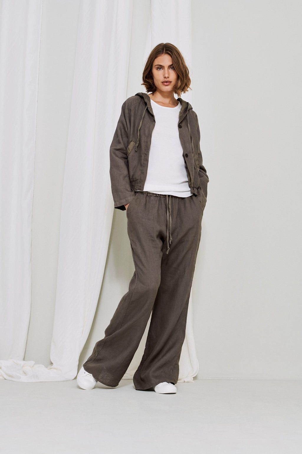 Casual Hooded Jacket with Minimalist Style