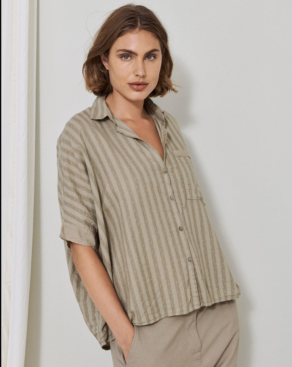 Casual Striped Short - Sleeved Button - Up Shirt with Pocket